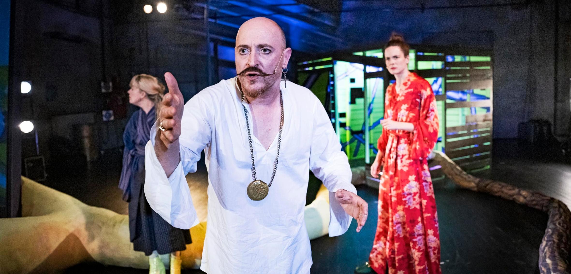 Theater Konstanz Das Bildnis nach Motiven des Dorian Gray
