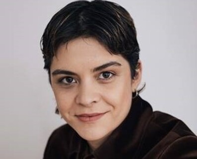 Bühne & Kostüm Elena Scheicher