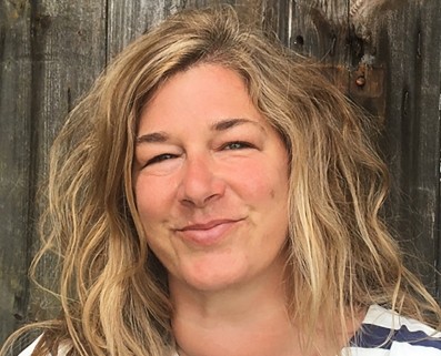 Bühne & Kostüm Katrin Hieronimus